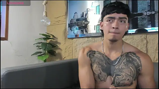 Snapshot of elliot_colton chatting on 03.01.26 elliot colton online show from 03.01.26