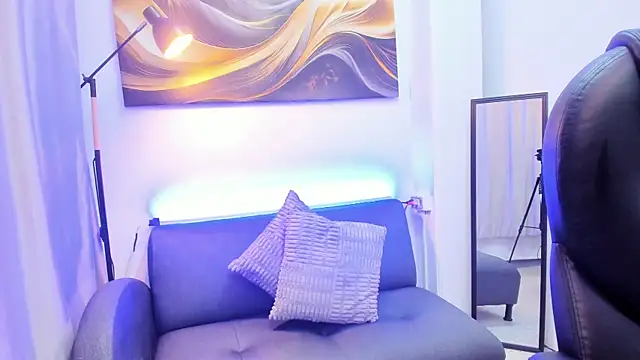 Britney Cortez online show from 02.17.26