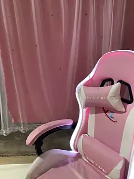 -Violet-t online show from 03.06.26