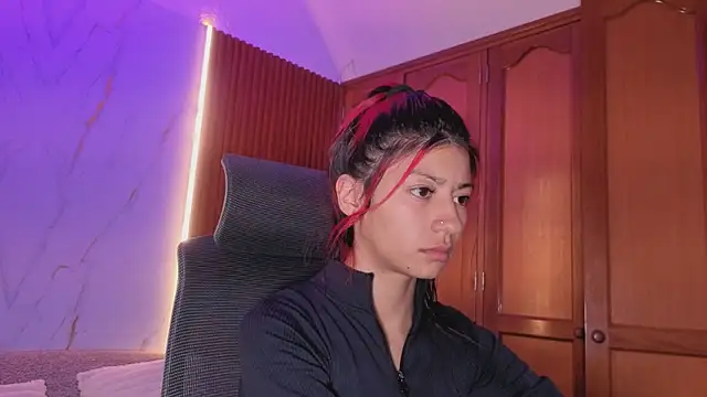 Snapshot of dulcetorresvg chatting on 04.11.26 dulcetorresvg online show from 04.11.26