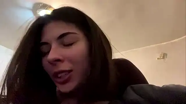 Snapshot of niko2coul chatting on 01.15.26 niko2coul online show from 01.15.26