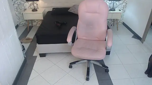 Snapshot of Venusandrea29 chatting on 02.19.26 Venusandrea29 online show from 02.19.26