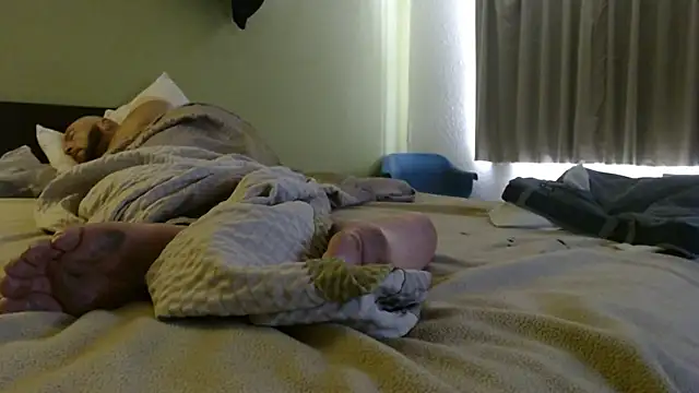 Numba1dad  online show from 08.04.26