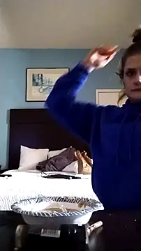 Snapshot of ASH_Blondie_Slut chatting on 02.03.26 ASH Blondie Slut online show from 02.03.26