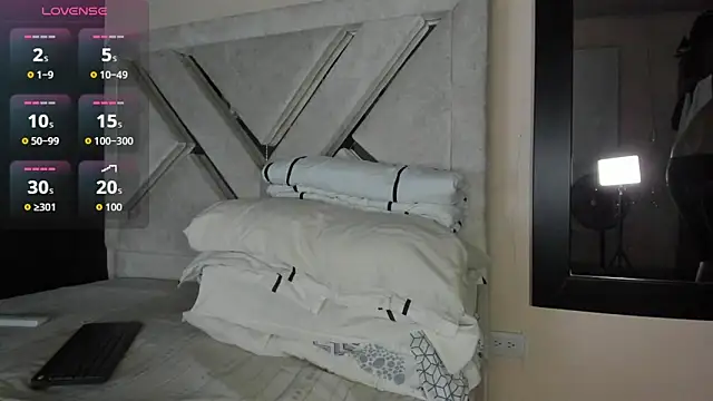 Snapshot of antonio_aguilarx chatting on 03.25.26 antonio aguilarx online show from 03.25.26