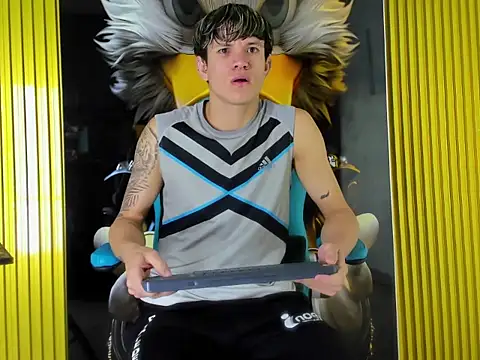 Snapshot of Sti_Sex_Boy chatting on 01.17.26 Sti Sex Boy online show from 01.17.26