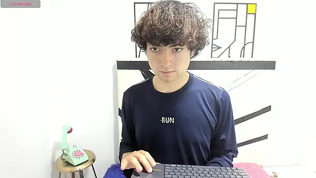 SHAW FROSTE online show from 01.15.26