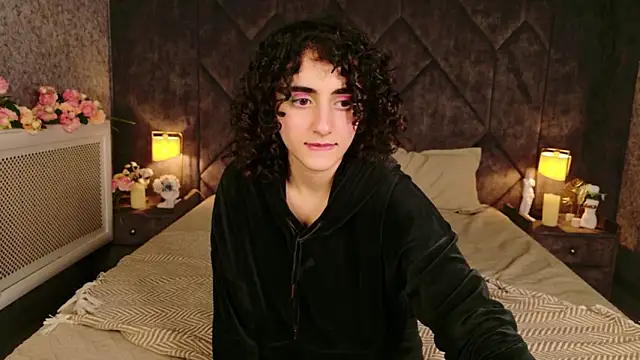 Susan Fors online show from 04.03.26