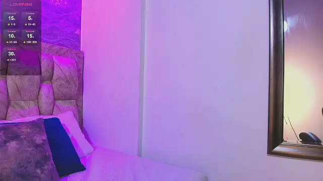 katy giil  online show from 01.09.26