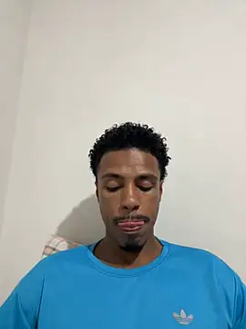 Snapshot of LorenzoBlack27 chatting on 03.18.26 LorenzoBlack27 online show from 03.18.26