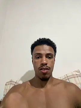 Snapshot of LorenzoBlack27 chatting on 04.10.26 LorenzoBlack27 online show from 04.10.26