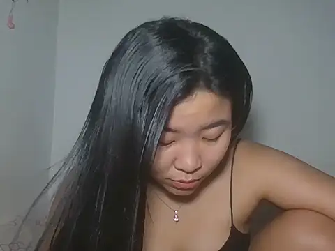 Zyeiii online show from 02.16.26