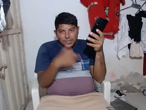 Snapshot of master_juju1924 chatting on 02.20.26 master juju1924 online show from 02.20.26