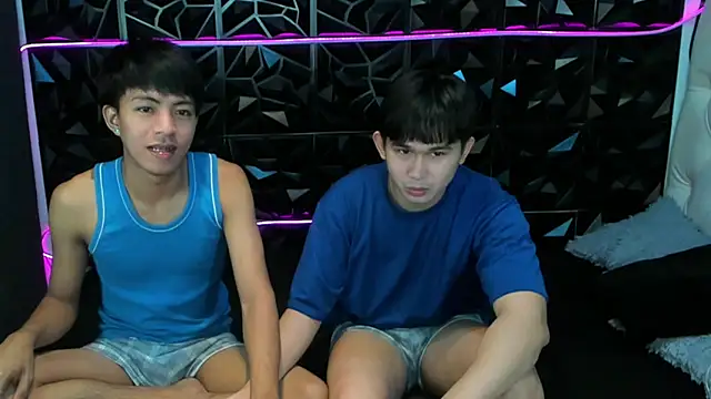 davincihugecock online show from 03.16.26