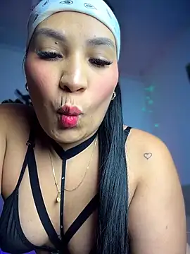 YaraXX1 online show from 04.02.26
