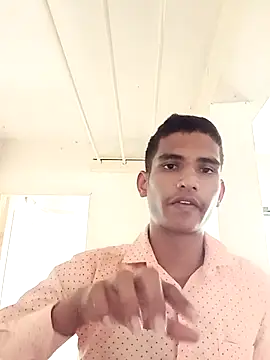 Snapshot of sahilcute1 chatting on 04.08.26 sahilcute1 online show from 04.08.26