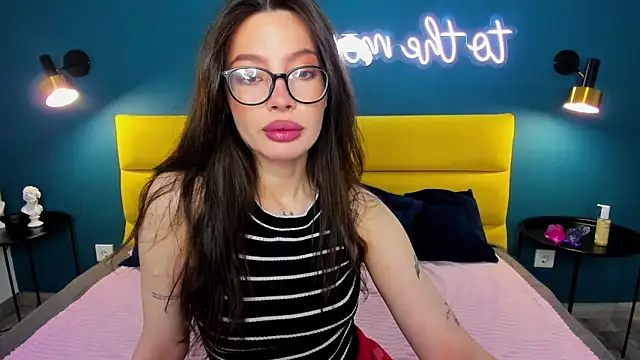 IvyDainty online show from 04.26.26