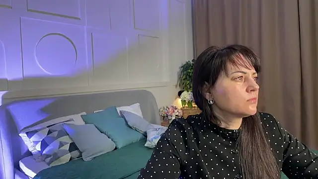  SilkyShadow  online show from 02.01.26