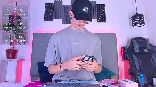 Sophi and Jack online show from 03.16.26