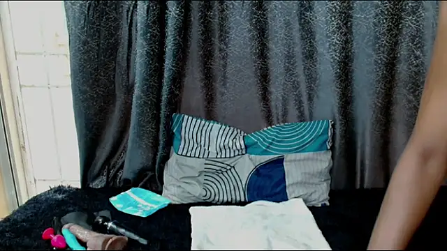 Amanda April online show from 03.24.26