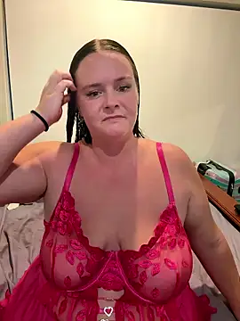 Snapshot of carinabro10 chatting on 01.13.26 carinabro10 online show from 01.13.26