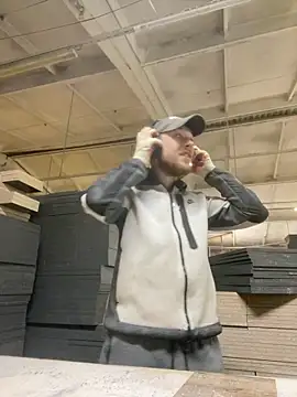 Snapshot of Dildogang chatting on 03.02.26 Dildogang online show from 03.02.26