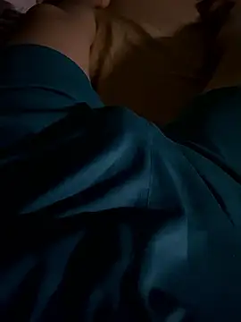 Snapshot of Giahuy_2005 chatting on 01.09.26 Giahuy 2005 online show from 01.09.26