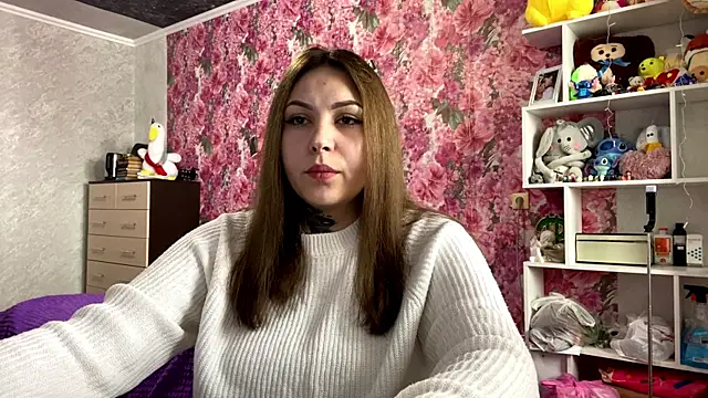 TraciBallena online show from 02.23.26