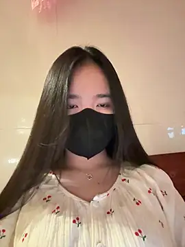 Gwen879 online show from 03.16.26