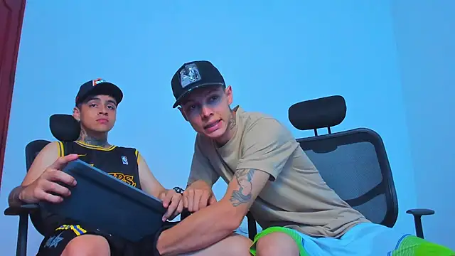 Thomas-Wil online show from 03.22.26