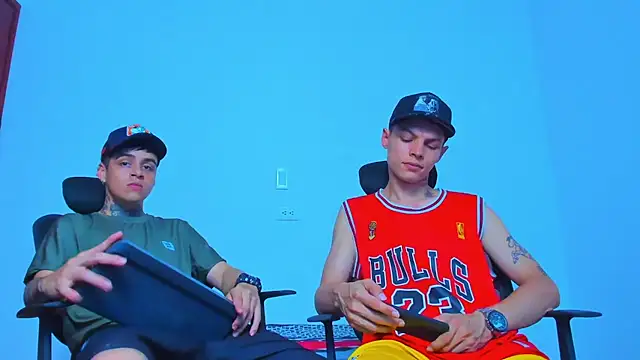 Thomas-Wil online show from 03.26.26