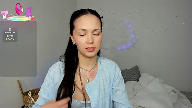 elina syui online show from 03.02.26