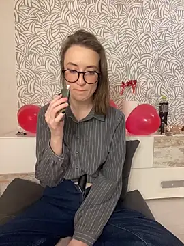 Persephone Kore online show from 02.12.26