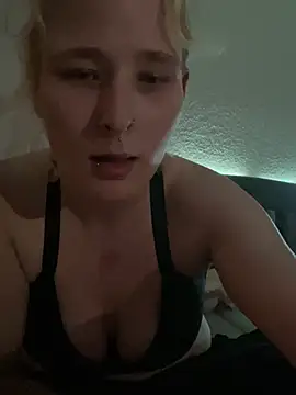 Snapshot of PurpleHazexx chatting on 02.24.26 PurpleHazexx online show from 02.24.26