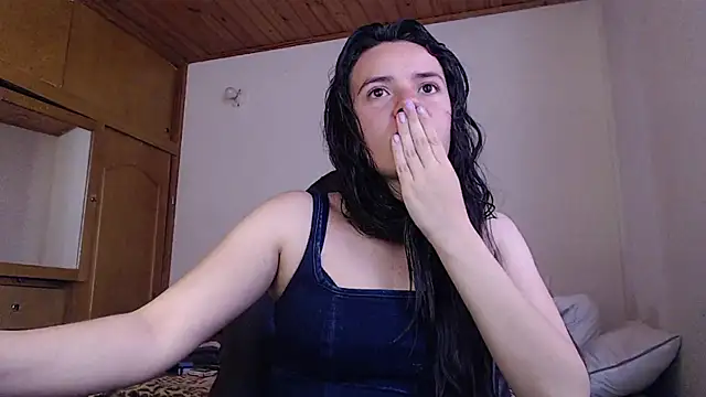 Shanel Lozano online show from 03.23.26