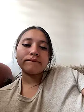 Veronica Wins  online show from 03.06.26