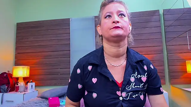 Hadde multisquirt online show from 04.15.26