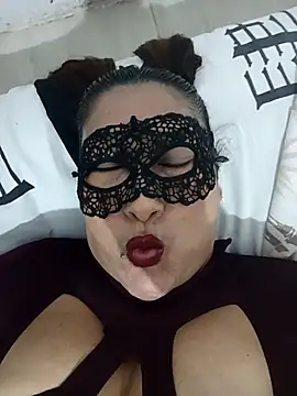 Snapshot of PatriciaGrajales chatting on 01.18.26 PatriciaGrajales online show from 01.18.26