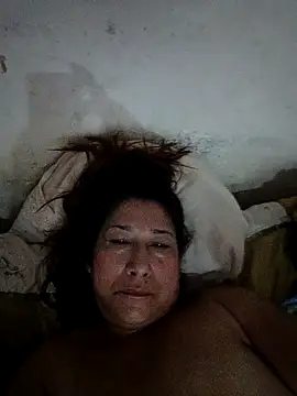 Snapshot of PatriciaGrajales chatting on 02.11.26 PatriciaGrajales online show from 02.11.26