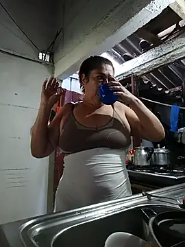 Snapshot of PatriciaGrajales chatting on 03.02.26 PatriciaGrajales online show from 03.02.26