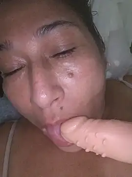 Snapshot of PatriciaGrajales chatting on 03.08.26 PatriciaGrajales online show from 03.08.26