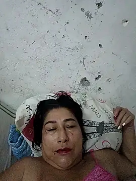 Snapshot of PatriciaGrajales chatting on 04.07.26 PatriciaGrajales online show from 04.07.26