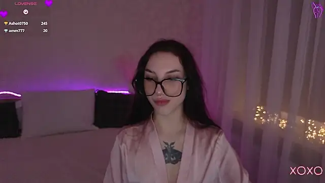 TianaHot777 online show from 02.04.26