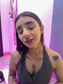 Snapshot of Abriil_cutee chatting on 06.01.26 Abriil cutee online show from 06.01.26