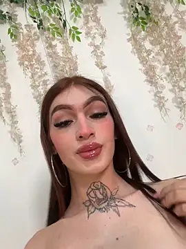 lizz lunna online show from 05.13.26