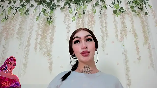 lizz lunna online show from 05.23.26