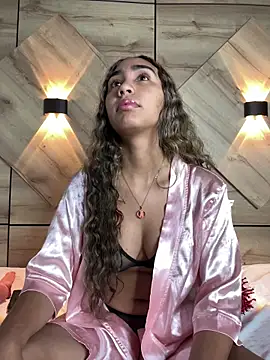 LeslyCooper1 online show from 01.17.26