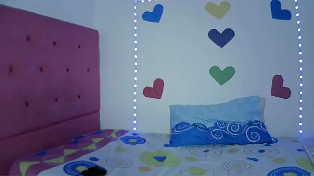 Mia Suarez7 online show from 03.07.26