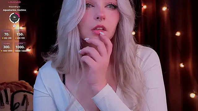 Snapshot of ShyniAlice chatting on 02.07.26 ShyniAlice online show from 02.07.26