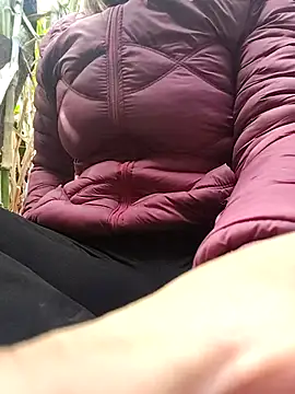 Snapshot of leona118 chatting on 02.12.26 leona118 online show from 02.12.26